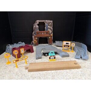 Thomas and Friends train replacement parts